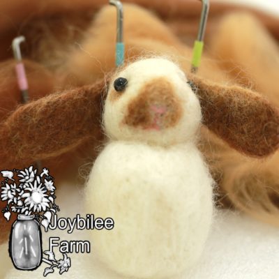 Personalizing Gifts with Needle Felting