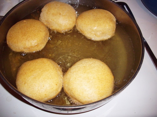 Jelly doughnuts deep frying