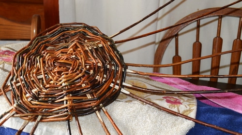 Basket weaving - Willow basket making - Staking up 2