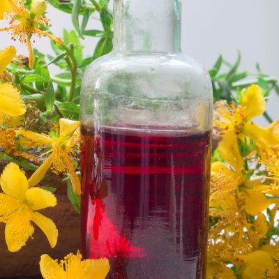 How to Make St. Johns Wort Tincture