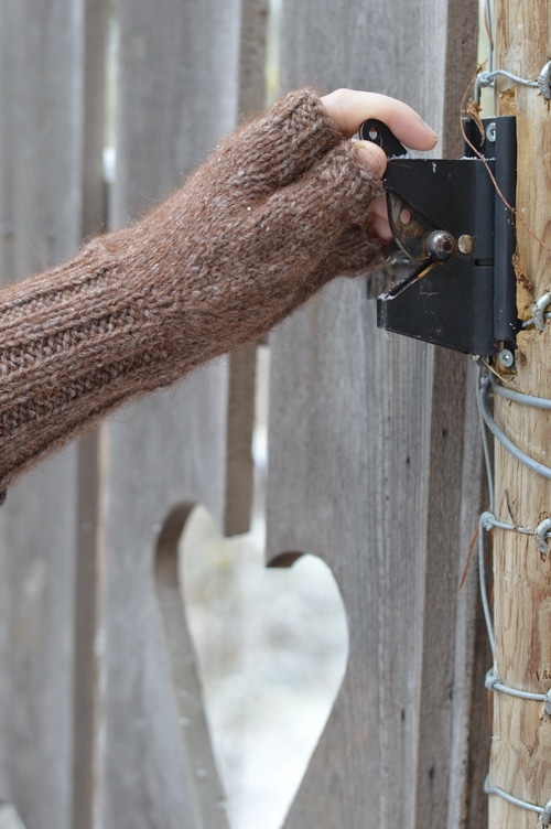 fingerless glove knitting pattern