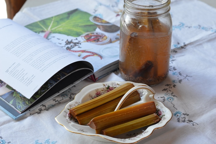 Preserving vegetables through fermentation