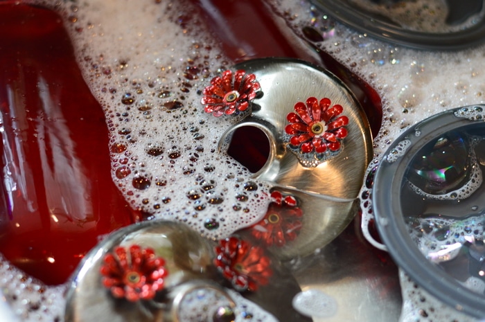 Keep the hummingbirds coming back year after year with this healthy hummingbird nectar recipe.