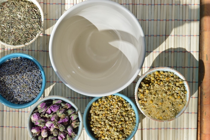 Herbal bath tea soothes and cools summer skin rashes, bites, and minor sun burns, while it calms and relaxes. You can make it in minutes from the herbs in your garden. This DIY herbal bath tea project makes a lovely and unique gift for those who could use a little spa time in their hectic schedule. Bring the healing power of herbs to your bathing rituals.
