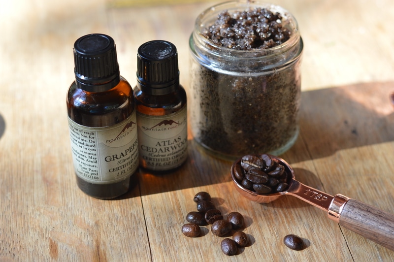This DIY coffee scrub is rich in minerals, exfoliating and helps to smooth cellulite, soothe varicose veins, and brighten and tighten aging skin.