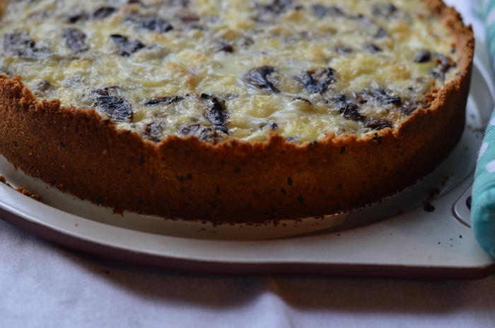 This gluten-free quiche recipe, along with the any of the 7 variations, can be ready in 30 minutes. It serves 8 so you can make it ahead for a week of lunches or serve to your family for dinner.