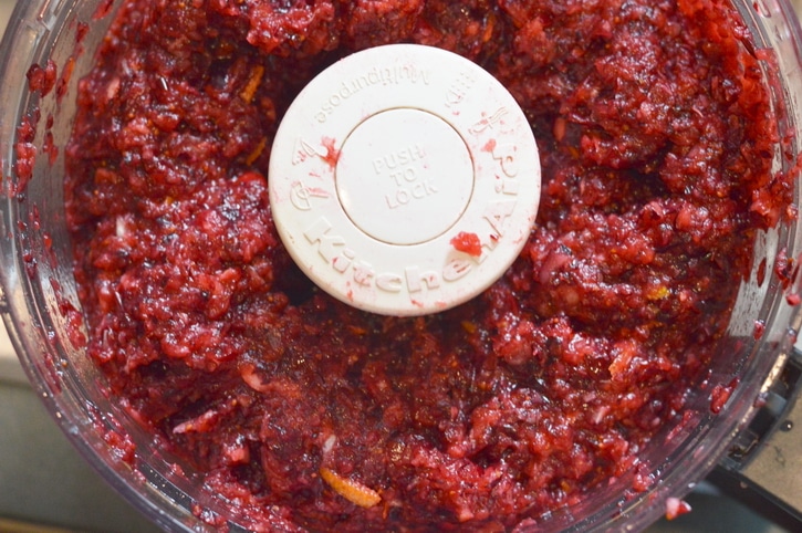 Chopped raw cranberry relish