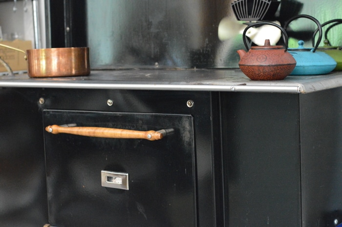 Searching for the perfect wood cook-stove to meet your family's needs? Listen to these 9 tips from someone who cooks on one every day.