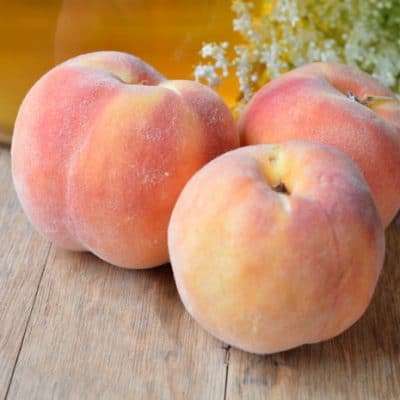 Easy Peach Mead Recipe with Summer Roses and Elderflowers