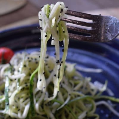 Vegetable Noodles with Butter and Poppy Seeds