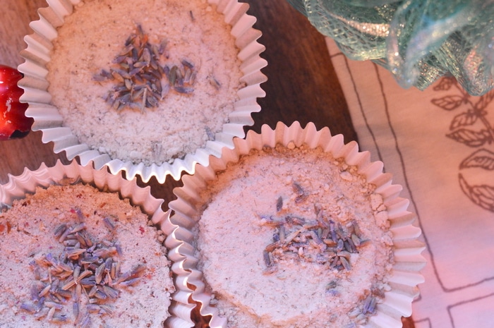 shower melts in cupcake paper