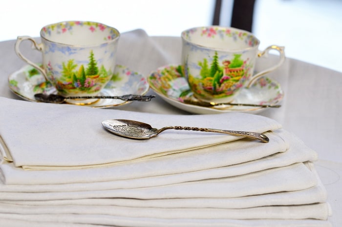 27 Uses for Vintage Linens