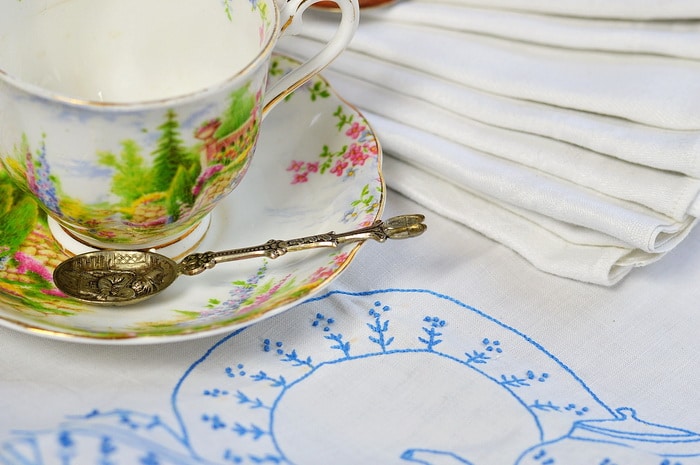 Finding linens in secondhand stores, garage sales, and antique malls can be fun. Know the characteristics of linen textiles so you can spot easily spot them