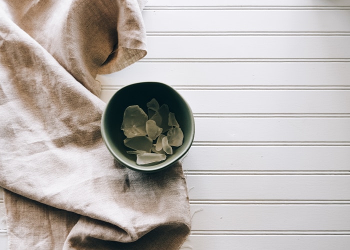 Vintage Linens can still be found - in grandmas linen cupboard and in second-hand stores. Learn how to identify and use vintage linen in your cozy home.