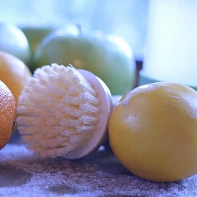 DIY Fruit and Vegetable Wash to Get Rid of 97% of Pesticide Residues