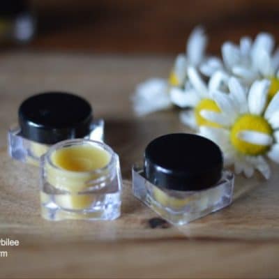 Make a Unique and Natural Solid Perfume that’s Ideal for Gifts