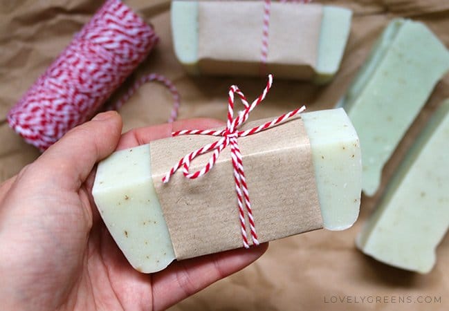 waste free gift wrap ideas - wrapping soap from Lovely Greens